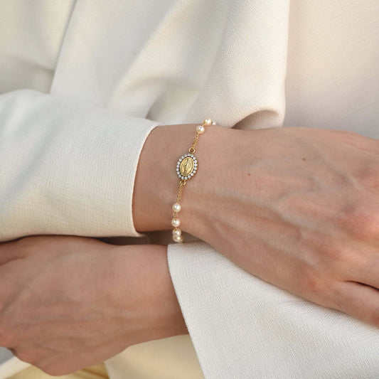 MIRACULOUS MEDAILLE EN KRUIS - CHRISTIAN ARMBAND - GOUD EN PEARLS