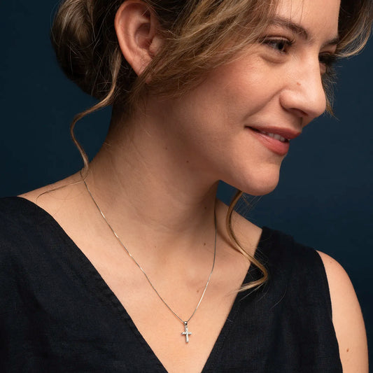 KRUIS KETTING - DIAMANTEN EN GOUD