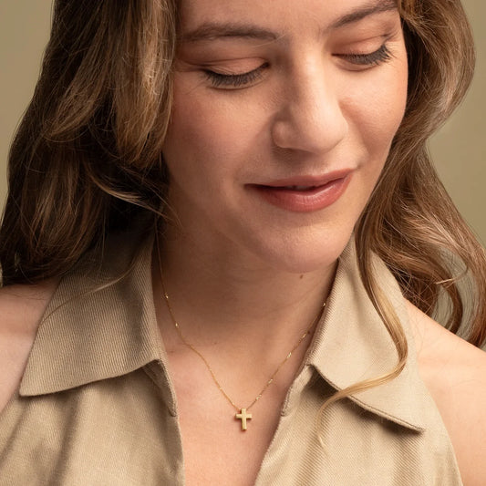 CROSS NECKLACE - GOLD
