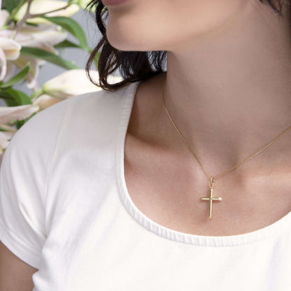 CLASSIC CROSS PENDANT - GOLD