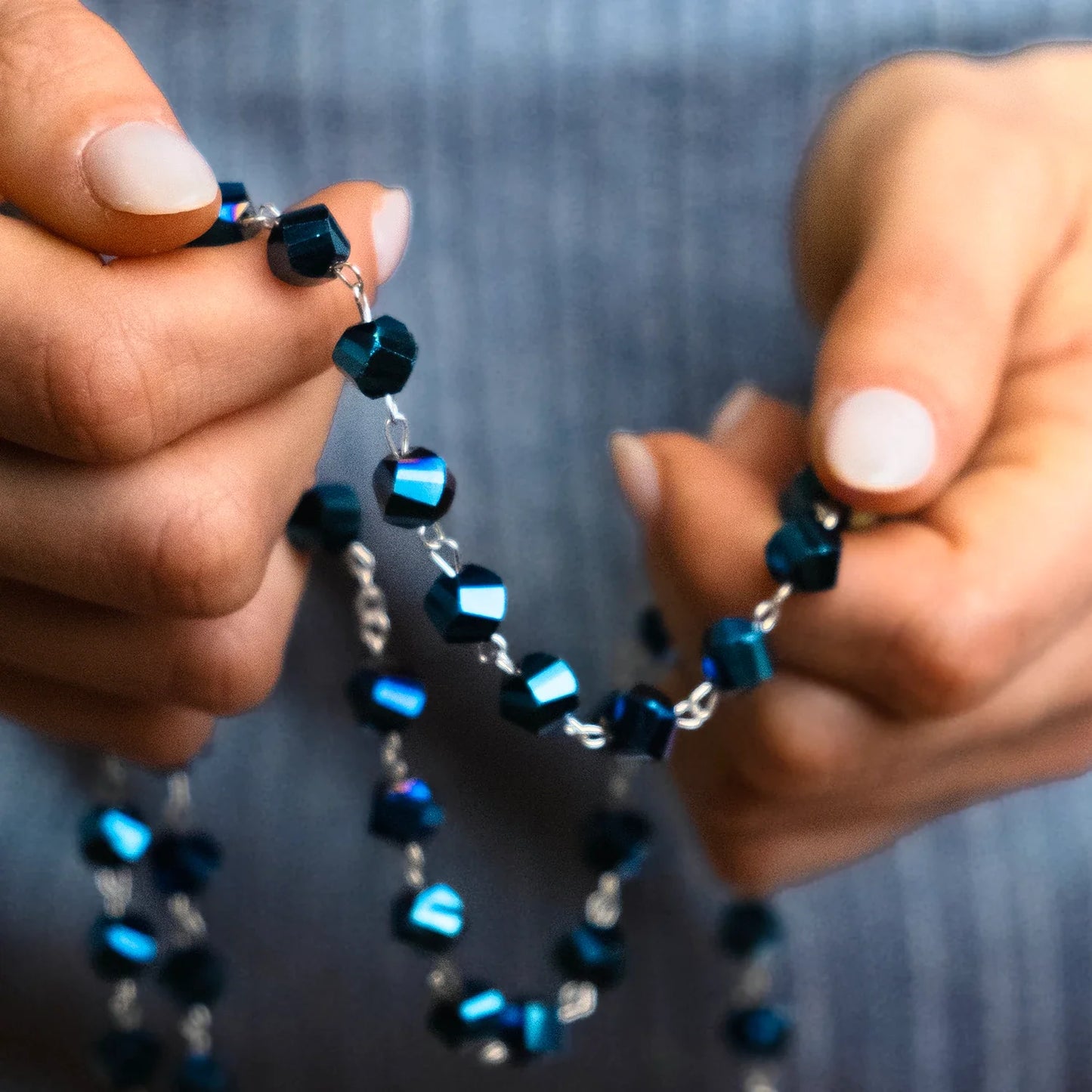 INTENSE BLUE CRYSTAL ROSARY - METAL