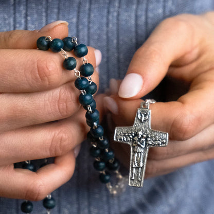 POPE FRANCIS - BLUE WOODEN BEADS ROSARY - METAL