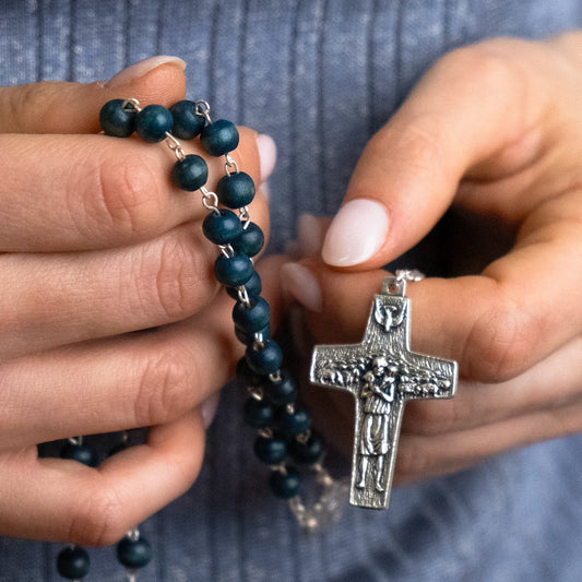 POPE FRANCIS - BLUE WOODEN BEADS ROSARY - METAL