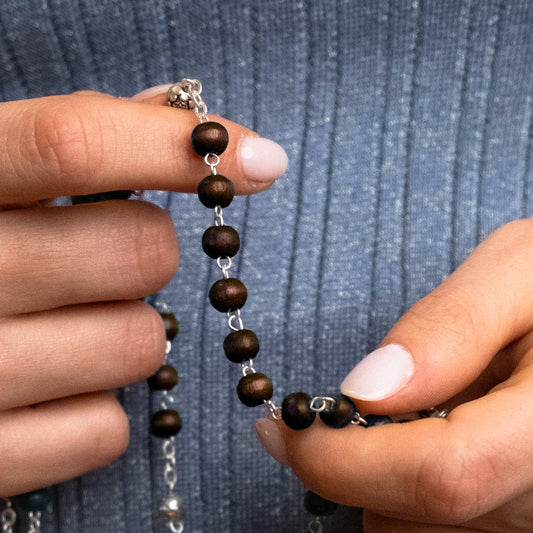 POPE FRANCIS - WOODEN BEADS ROSARY - METAL