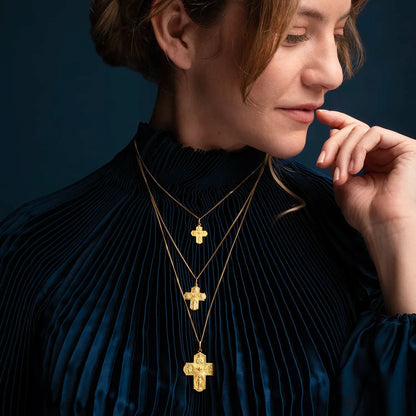 SCAPULAR - KRUIS HANGER - GOUD
