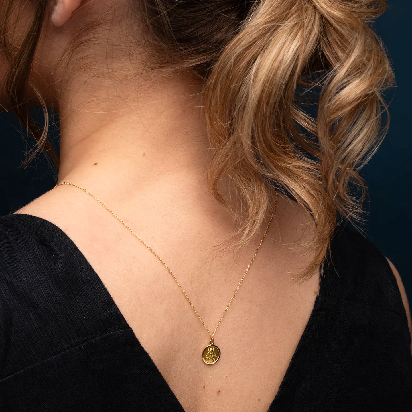 SCAPULAR KETTING - GOUD