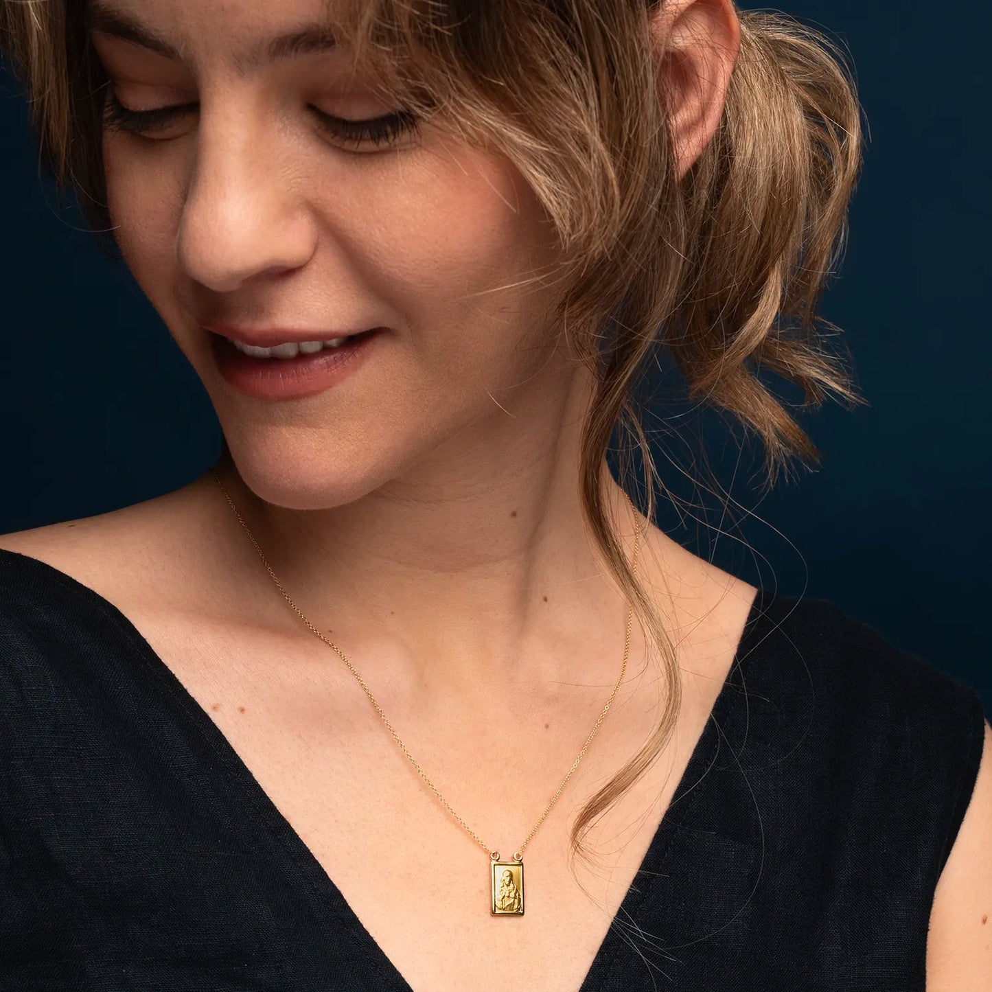 SCAPULAR KETTING - GOUD