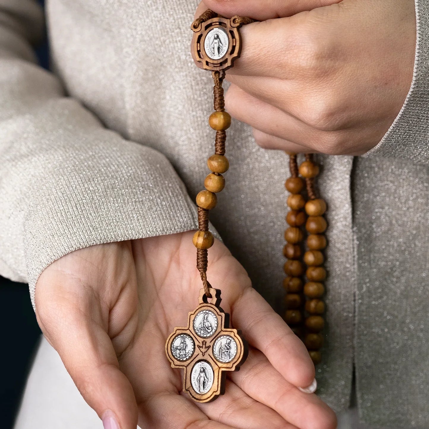 SCAPULAR ROSARY - WOOD AND ROPE